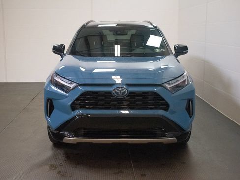 Used 2022 Toyota RAV4 XSE w/ XSE Grade Weather Package AWD/4WD image 2