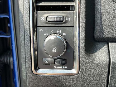 Used 2017 RAM 1500 Sport w/ Convenience Group image 29