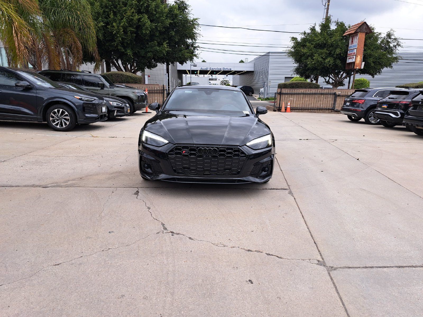 Used 2024 Audi S5 Premium Plus w/ Premium Plus Package AWD/4WD image 2