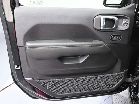 New 2026 Jeep Wrangler Unlimited Sahara image 12