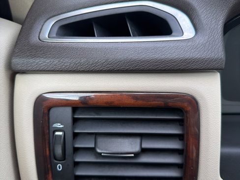 Used 2013 Volvo XC70 T6 image 53