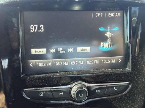 Used 2018 Chevrolet Traverse LS FWD image 12