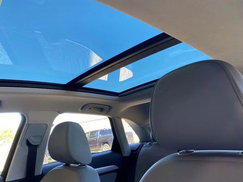 Used 2016 Audi Q3 2.0T Premium Plus image 18