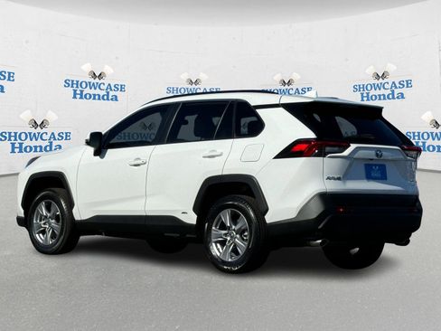 Used 2023 Toyota RAV4 XLE image 5