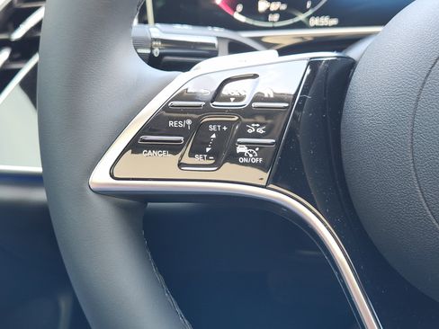 New 2025 Mercedes-Benz E 350 Sedan image 28