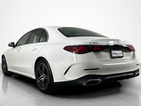 Used 2025 Mercedes-Benz E 350 Sedan image 3