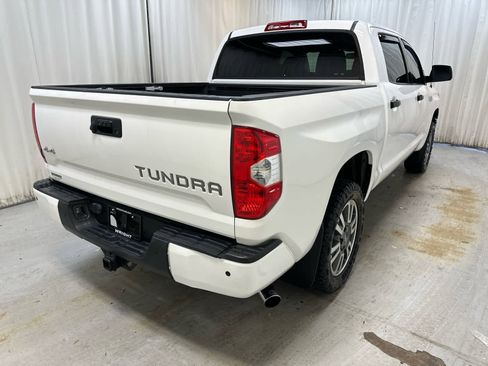 Used 2019 Toyota Tundra Platinum AWD/4WD image 11