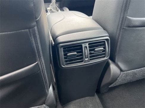 Used 2021 Nissan Rogue Sport SL w/ Premium Package image 22