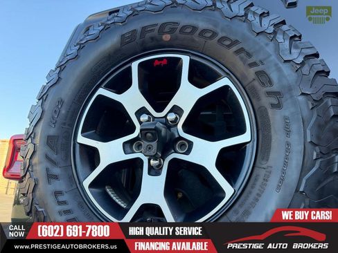 Used 2021 Jeep Wrangler Unlimited Rubicon AWD/4WD image 32