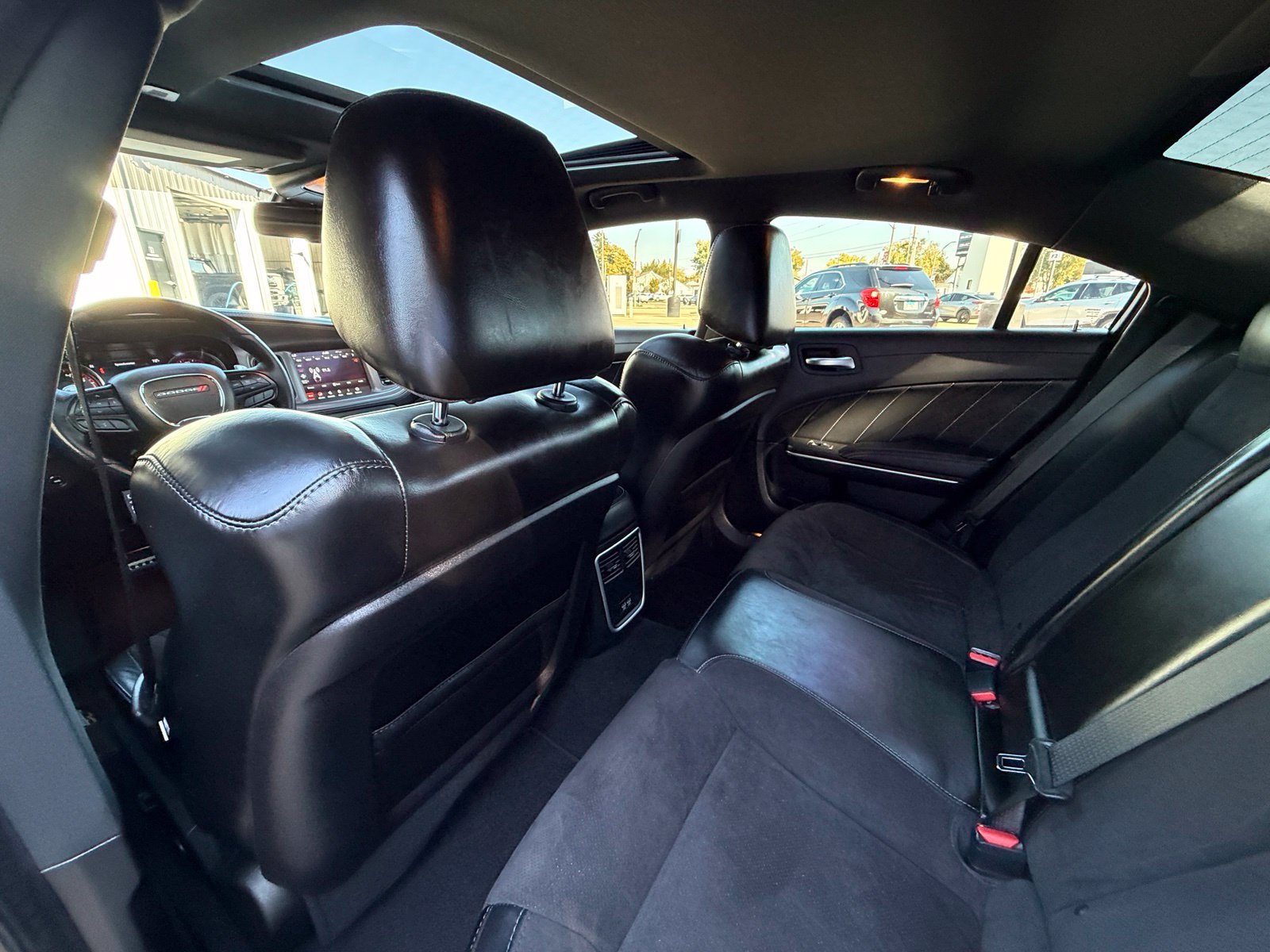 Used 2023 Dodge Charger R/T w/ Plus Group RWD image 24