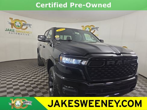 Certified 2025 RAM 1500 Big Horn AWD/4WD image 1