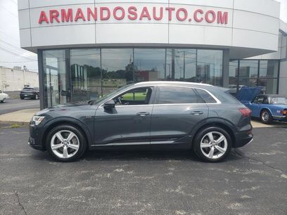 Used 2019 Audi e-tron Prestige w/ Prestige Package