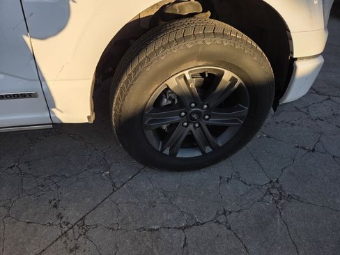 Used 2023 Ford F150 Lariat w/ Equipment Group 502A High image 12