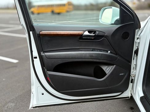 Used 2013 Audi Q7 TDI Premium Plus image 9