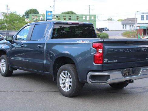 Certified 2022 Chevrolet Silverado 1500 LT AWD/4WD image 3
