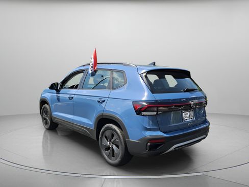 Used 2025 Volkswagen Taos S FWD image 3