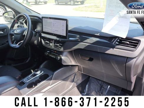 Used 2024 Ford Escape ST-Line w/ Tech Pack #1 FWD image 21