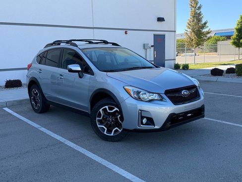 Used 2016 Subaru Crosstrek 2.0i Limited w/ Popular Package #2 AWD/4WD image 5