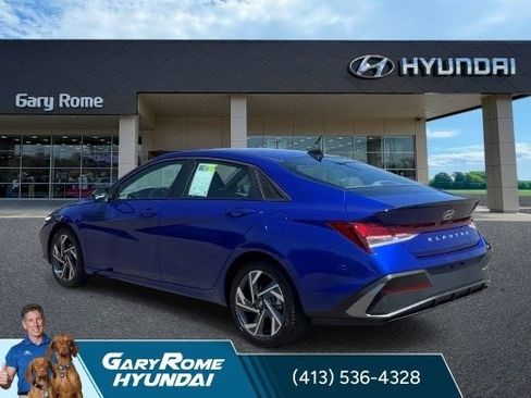 Certified 2025 Hyundai Elantra Sport FWD image 6