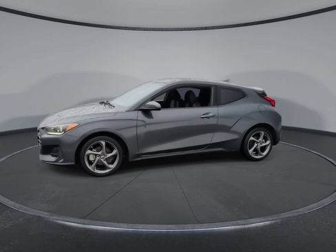 Used 2019 Hyundai Veloster 2.0 image 4
