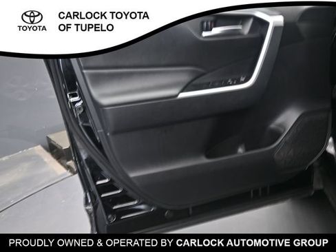 Used 2021 Toyota RAV4 XLE FWD image 21