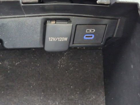 Used 2022 Toyota Corolla LE w/ LE Convenience Package image 25