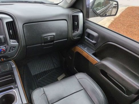 Used 2015 Chevrolet Silverado 1500 LTZ w/ LTZ Plus Package image 17