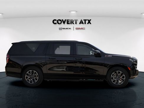 Used 2024 Chevrolet Suburban Z71 w/ Z71 Off-Road Package AWD/4WD image 5