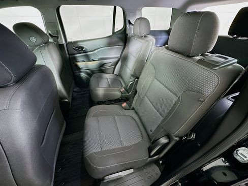 Used 2023 GMC Acadia SLE w/ Driver Convenience Package image 26