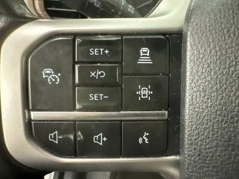 Used 2024 Ford Expedition Limited RWD image 24