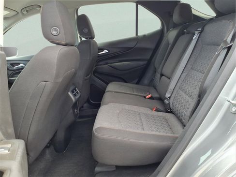 Used 2023 Chevrolet Equinox LT image 16