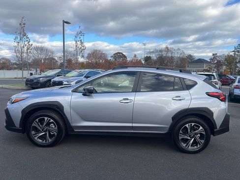 Certified 2024 Subaru Crosstrek 2.0i Premium image 2