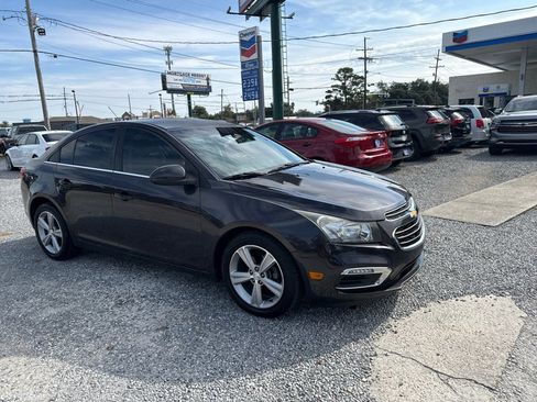 Used 2015 Chevrolet Cruze LT image 5