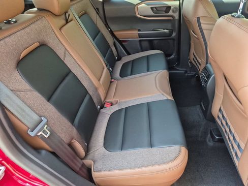 New 2026 Ford Bronco Sport Outer Banks w/ Outer Banks Tech Package+ AWD/4WD image 18