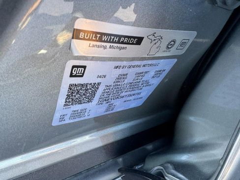 New 2026 Chevrolet Traverse LT w/ LPO, Floor Liner Package AWD/4WD image 45