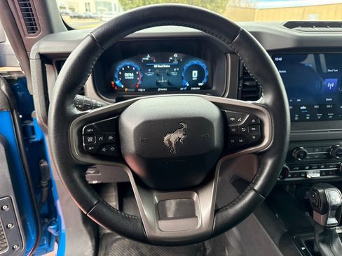 Certified 2025 Ford Bronco Badlands AWD/4WD image 18