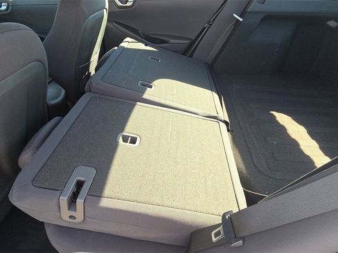 Used 2018 Hyundai Ioniq Blue image 22