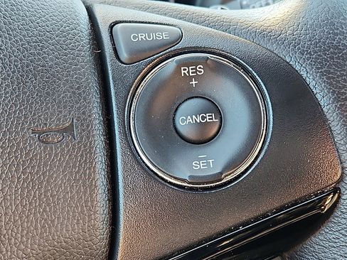 Used 2022 Honda HR-V Sport image 21