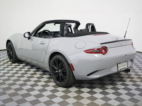 New 2026 MAZDA MX-5 Miata Club w/ Interior Package RWD image 12