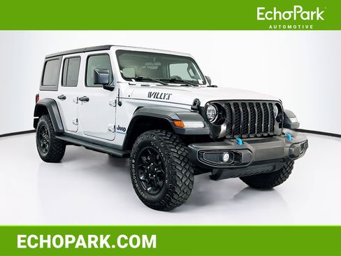 Used 2023 Jeep Wrangler Unlimited w/ Cold Weather Group AWD/4WD image 1