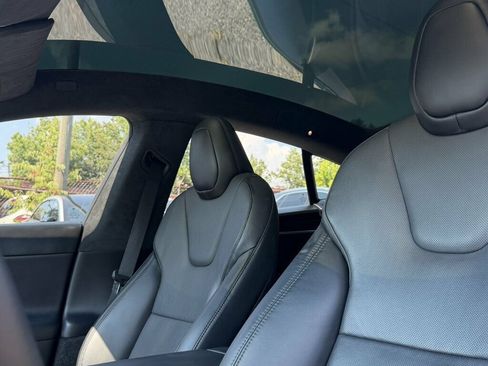 Used 2023 Tesla Model S AWD/4WD image 13