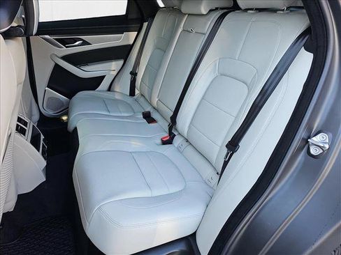 New 2025 Jaguar F-PACE R-Dynamic S image 14