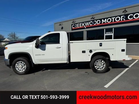 Used 2022 Chevrolet Silverado 3500 LT w/ Convenience Package image 6