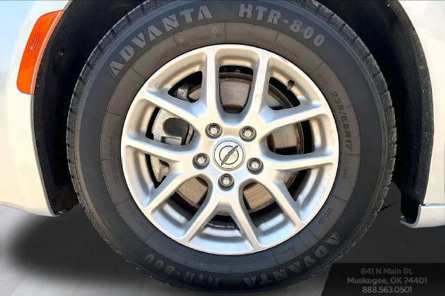 Used 2023 Chrysler Voyager LX FWD image 35