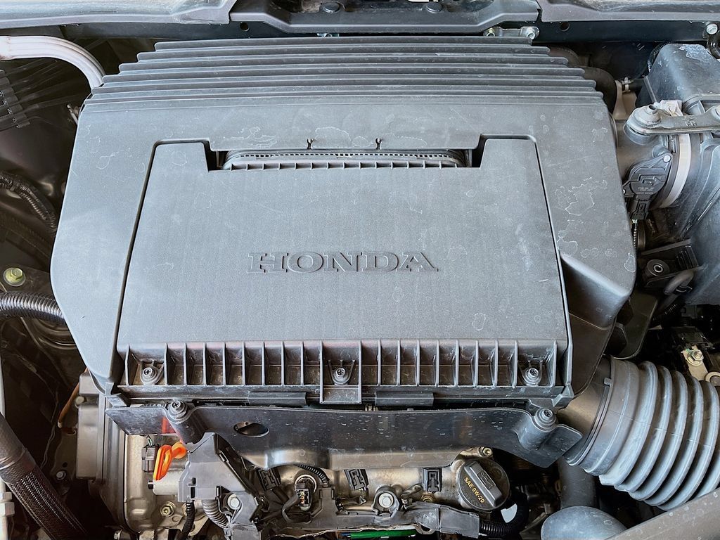 Used 2023 Honda Pilot LX image 28