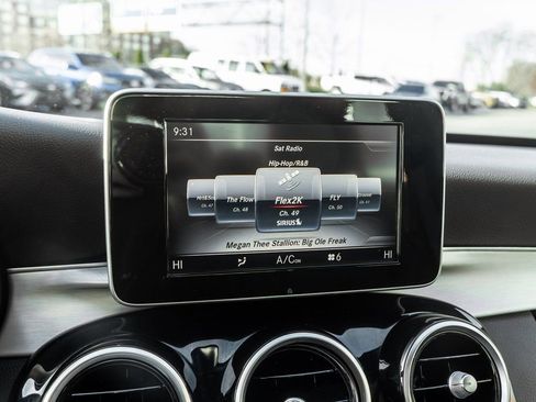 Used 2018 Mercedes-Benz C 300 4MATIC Sedan image 23