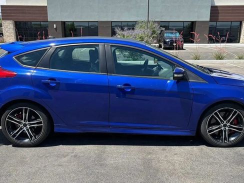 Used 2015 Ford Focus ST FWD image 6
