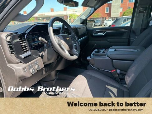 Used 2025 Chevrolet Silverado 1500 LT image 9