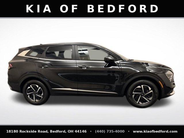 Certified 2025 Kia Sportage LX FWD image 4