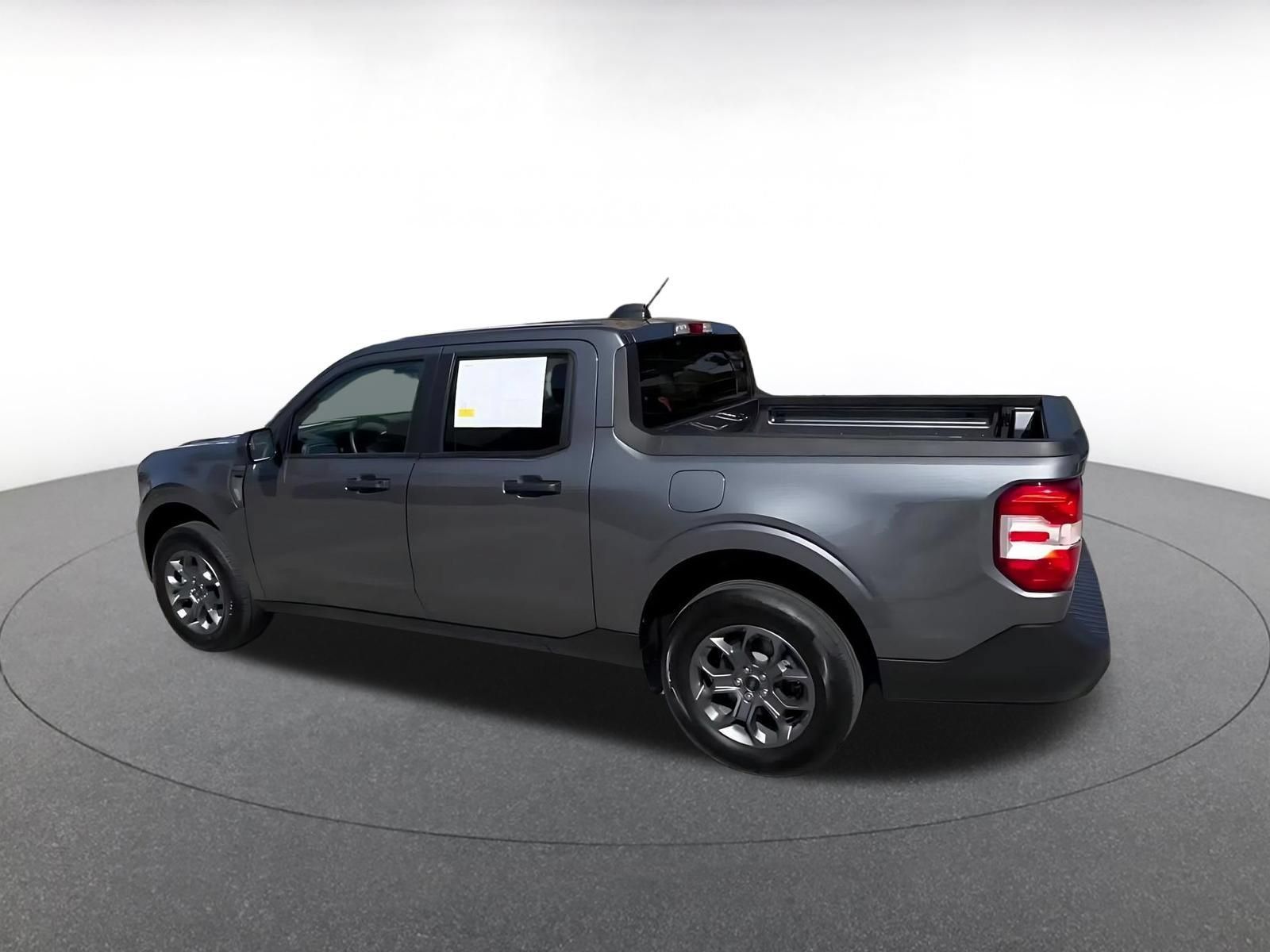 Used 2026 Ford Maverick XLT FWD image 9